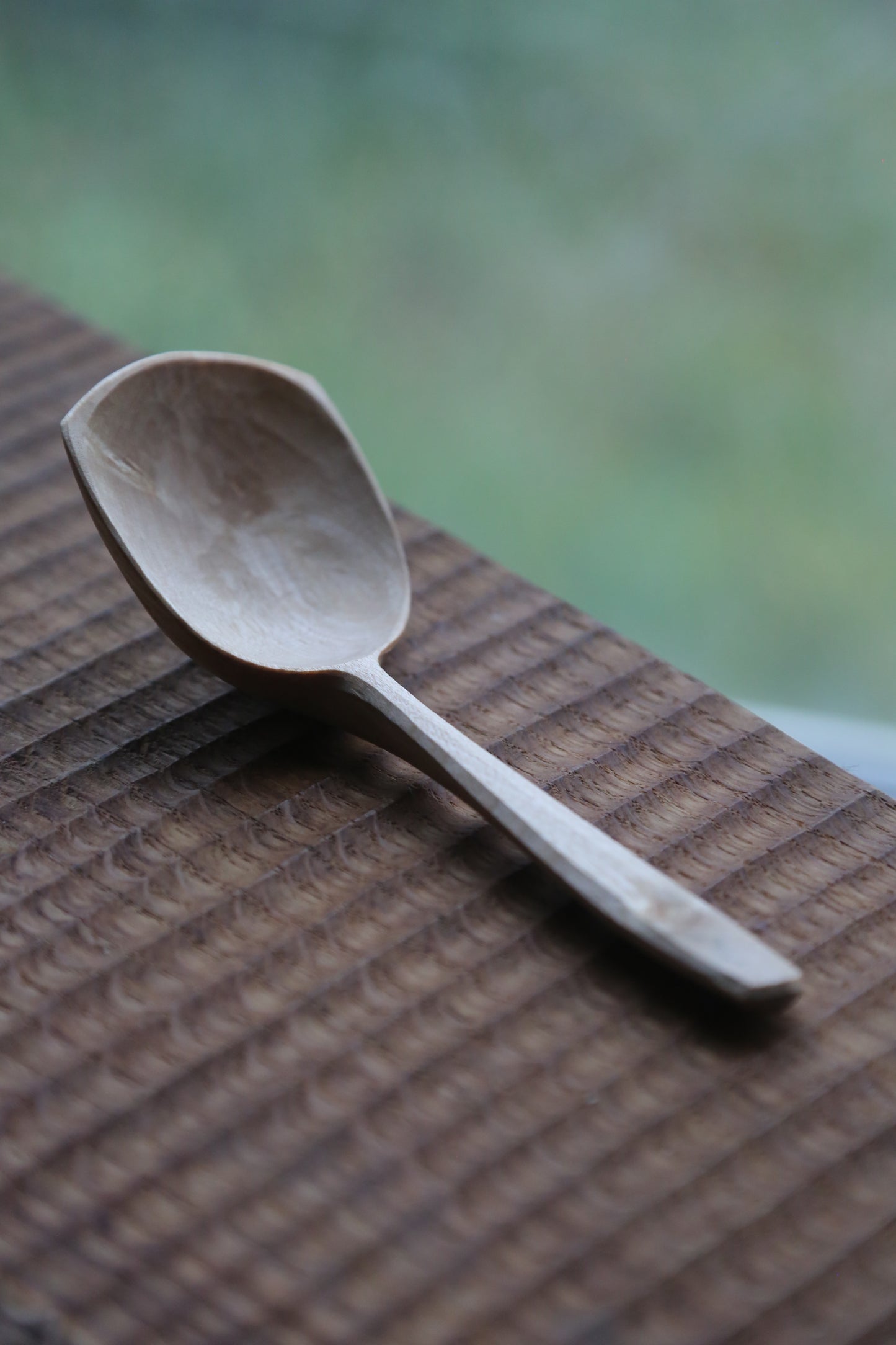 A super cute scoop, perfect for serving up sugar or even for measuring coffee!&nbsp;

Made from some really nice birch, this scoop has got the best tactile feel. You don't want to put it down!